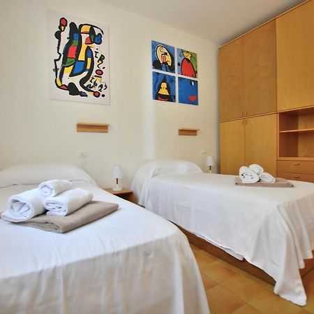 Apartment Joan Miro With Pool Bardolino Eksteriør billede